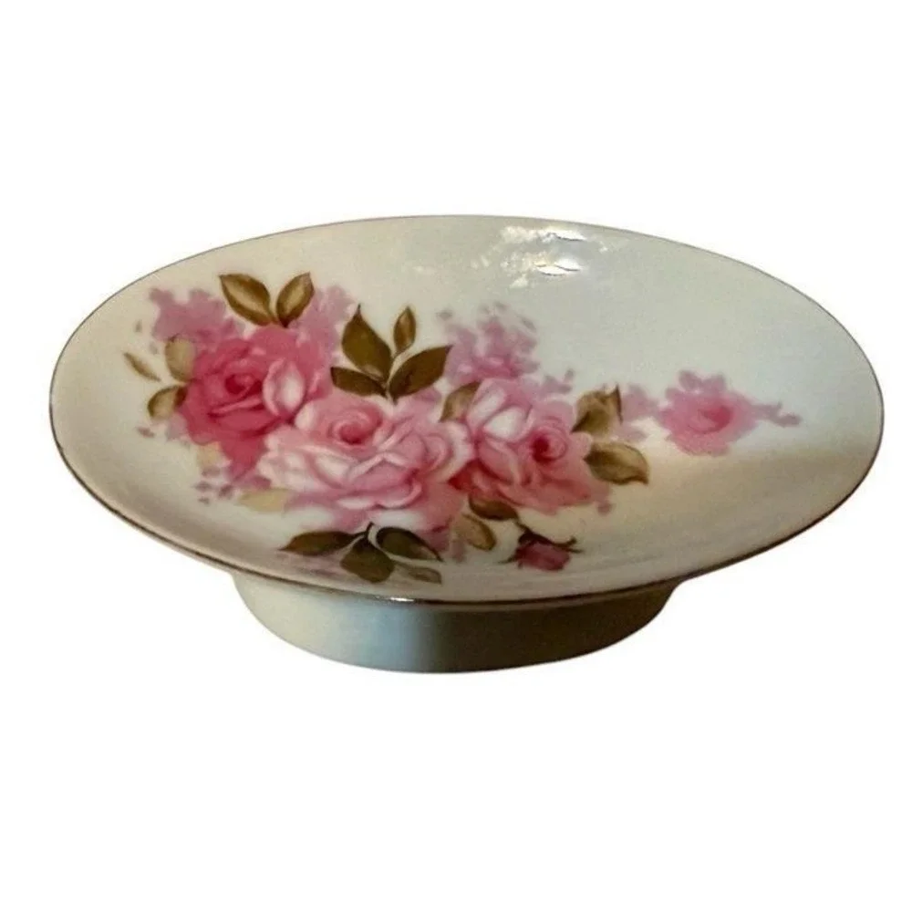 Japanese Soap Dish Trinket Floral Bouquet Porcelain White Background Gold Trim